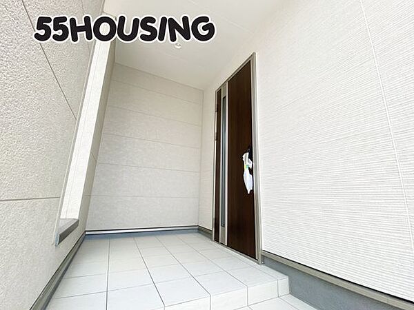 玄関を拡大表示