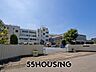 周辺：伊奈町立南小学校 徒歩17分。 1300m