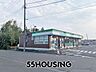 周辺：ファミリーマート岩槻本宿店 徒歩15分。 1200m