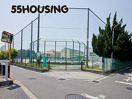 さいたま市立大谷場中学校 徒歩10分。 780m