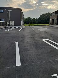 7 / 23