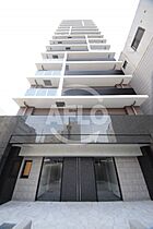 S-RESIDENCE日本橋Qualier  ｜ 大阪府大阪市浪速区日本橋5丁目（賃貸マンション2K・8階・30.52㎡） その1