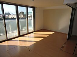 JR鹿児島本線 千早駅 徒歩5分の賃貸マンション 8階2LDKのリビング/ダイニング