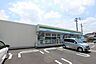 周辺：ファミリーマート 宗像東郷五丁目店（132m）