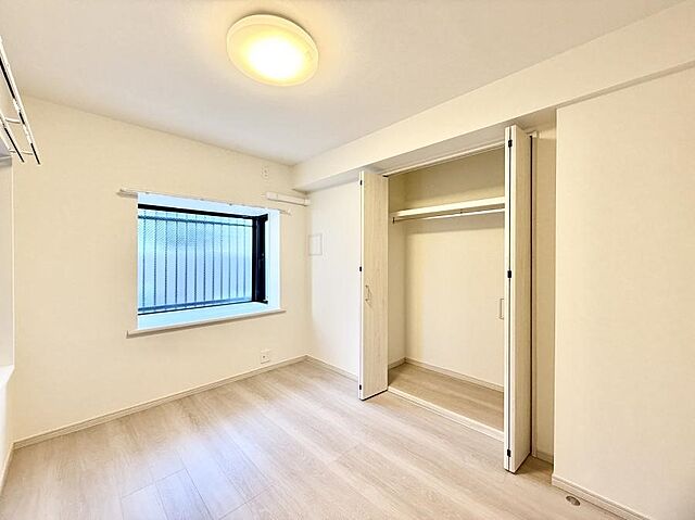 寝室 エトワール日野台 1階/-