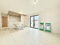 リビング/ダイニングの画像