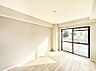 室内：■落ち着いた色合いのお部屋で穏やかな時間を楽しめます