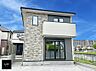 外観：1号棟  ■家族みんなが笑顔で過ごせる、安心感のある住まい
