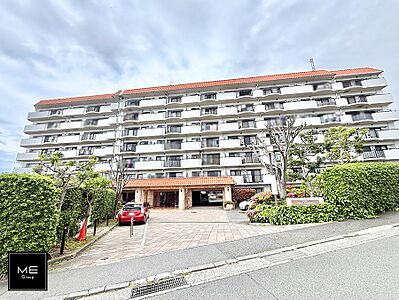 外観：■家族みんなが笑顔で過ごせる、安心感のある住まい