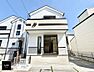 外観：2号棟  ■家族みんなが笑顔で過ごせる、安心感のある住まい