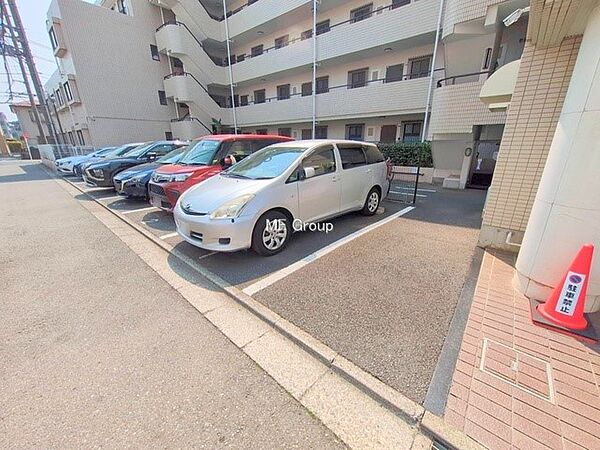 駐車場を拡大表示