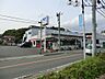 周辺：スーパー 400m やまか江の島店