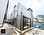 外観：E号棟  ■暮らしを彩る充実した設備仕様が備わった住まい