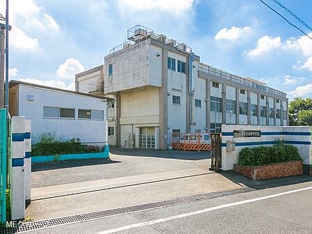中学校 3770m 八王子市立由木中学校
