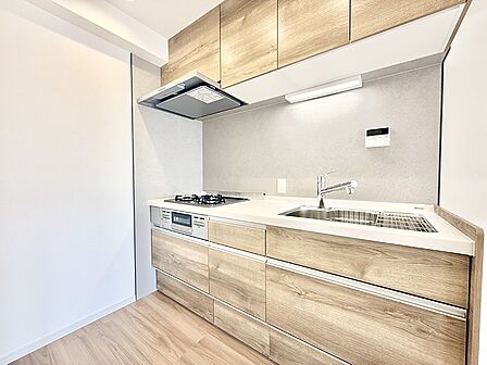 ■シンプルで機能的、毎日使いやすいキッチン