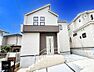 外観：2号棟  ■暮らしを彩る充実した設備仕様が備わった住まい