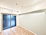 室内：■落ち着いた色合いのお部屋で穏やかな時間を楽しめます