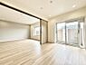 室内：■落ち着いた色合いのお部屋で穏やかな時間を楽しめます