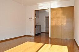 サンライズ六郷公園 204 2階1Kのリビング/ダイニング