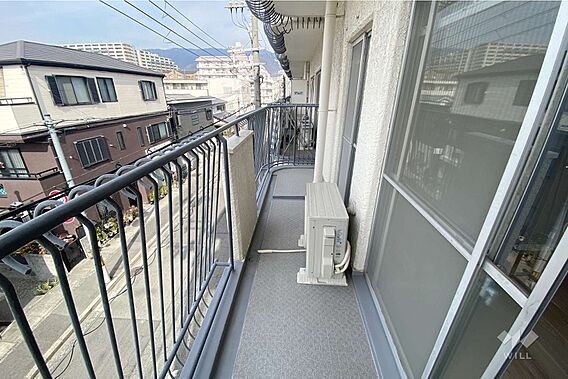 西向きバルコニ...