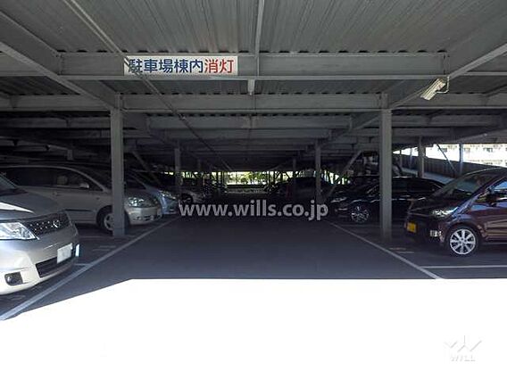 敷地内駐車場（...