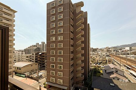 バルコニーからの眺め（南西方向）［2026年8月23日撮影］
