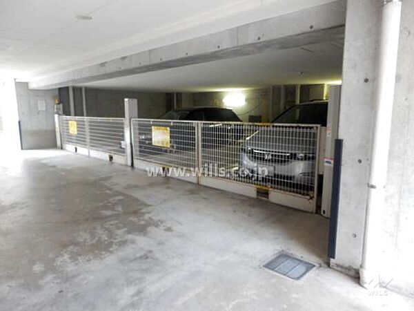 駐車場を拡大表示