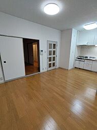 西新宿ハウス 2階2LDKのリビング/ダイニング