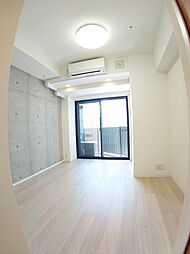 都営大江戸線 代々木駅 徒歩5分の賃貸マンション 12階1Kのリビング/ダイニング