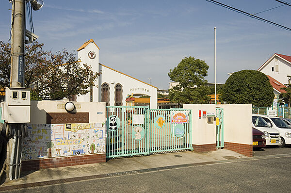 画像8:幼稚園・保育園「和泉ひかり保育園まで74ｍ」