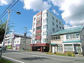 ルーベデンス 101 ｜ 北海道旭川市六条通15丁目（賃貸マンション3LDK・1階・56.19㎡） その1