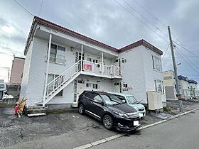 クリオ D ｜ 北海道旭川市九条通23丁目（賃貸アパート2LDK・2階・49.41㎡） その1