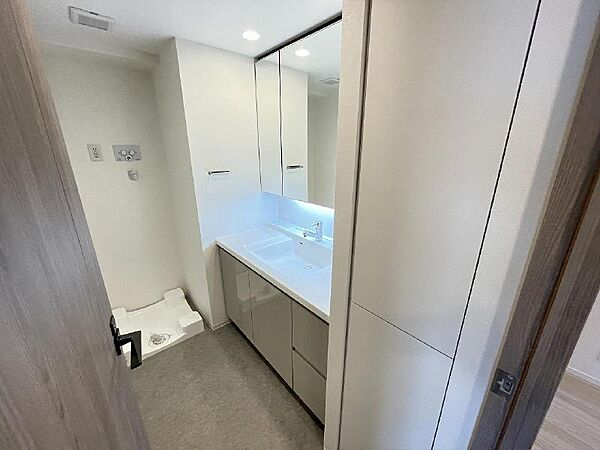 apartment 北海道旭川市一条通7丁目
地図を見る
