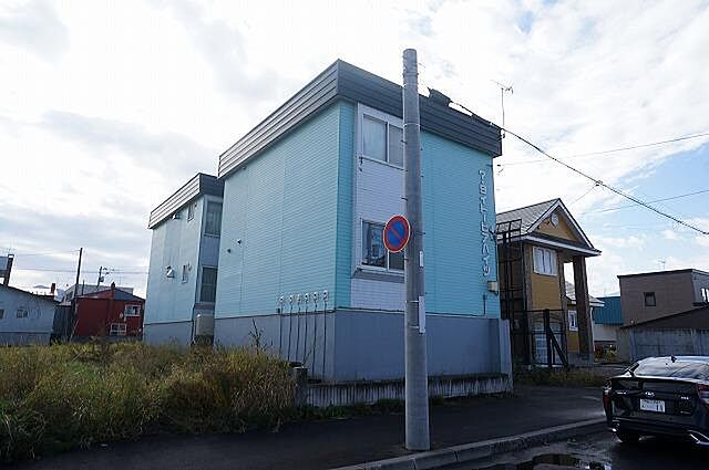 4 / 13