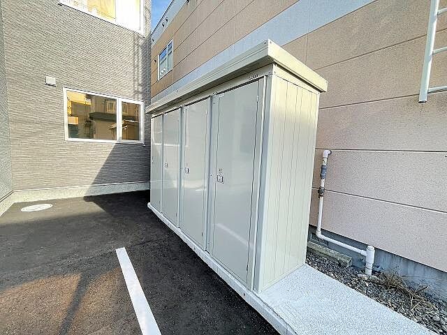 その他
