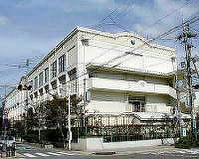神戸市立板宿小学校（1103m）