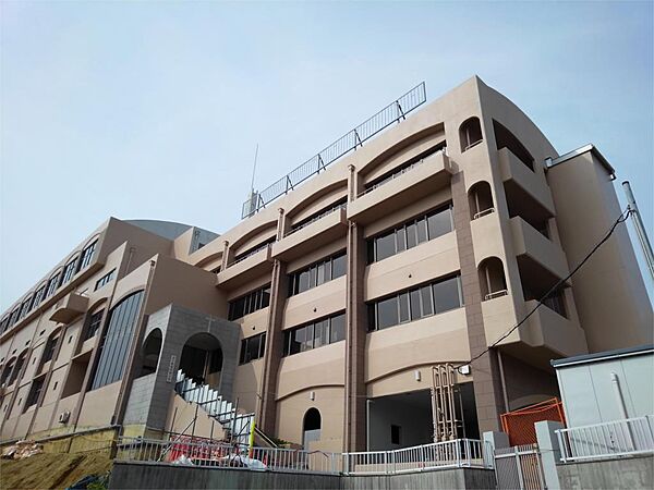 画像6:私立神戸教育短期大学（1151m）