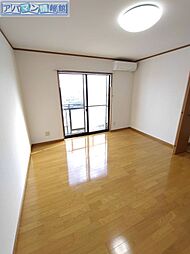 リベルテ青山 B-2