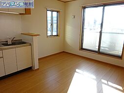 ブラーボ大学前 1階1LDKのリビング/ダイニング