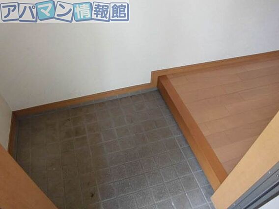 オギカワファーストハイツ_内装_3