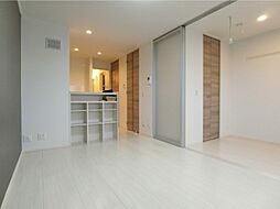 JR日光線 鶴田駅 徒歩3分の賃貸アパート 2階1LDKのリビング/ダイニング