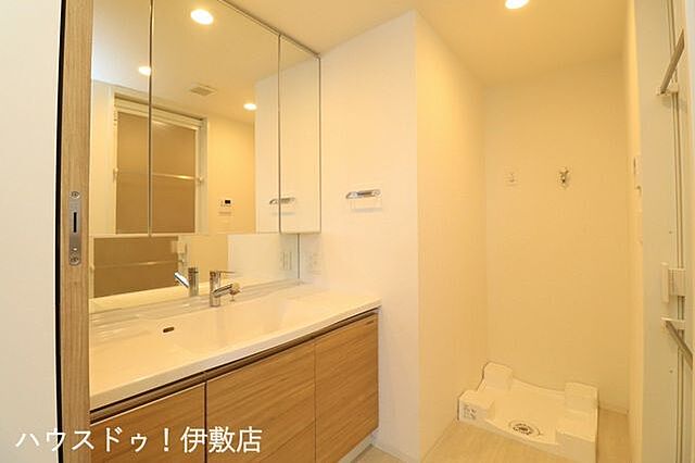 洗面 プレミスト照国表参道 10階/-