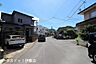 外観：【前面道路】南東側前面道路