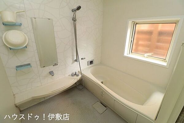 浴室を拡大表示