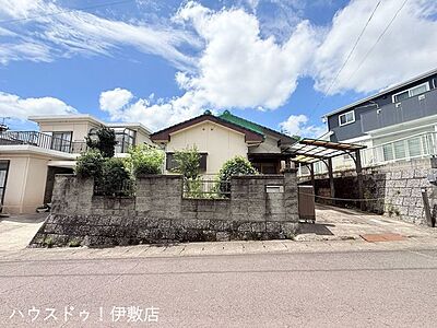 外観:【外観写真】・人気の平屋建て!コンパクトな戸建てで少人数には丁度良い広さ 外観:【外観写真】・人気の平屋建て!コンパクトな戸建てで少人数には丁度良い広さ