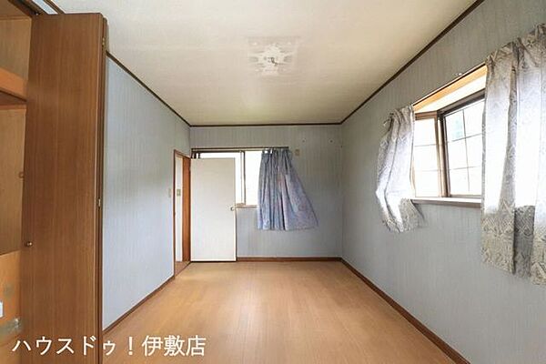 洋室を拡大表示