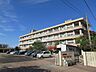 周辺：草牟田小学校【鹿児島市立草牟田小学校】は、城山2丁目に位置する1924年創立の小学校です。令和3年度の生徒数は482人で、20クラスあります。 1200m