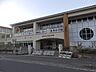 周辺：本名小学校【鹿児島市立本名小学校】は、本名町に位置する1879年創立の小学校です。令和3年度の生徒数は200人で、10クラスあります。校訓は「学び合い　喜び合い　はげまし合い」です。 2200m