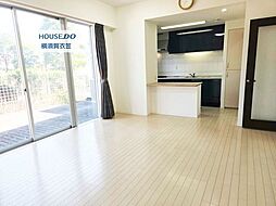 ヴェラシス浦賀オーシャンコミュニティ 3LDKのリビング/ダイニング