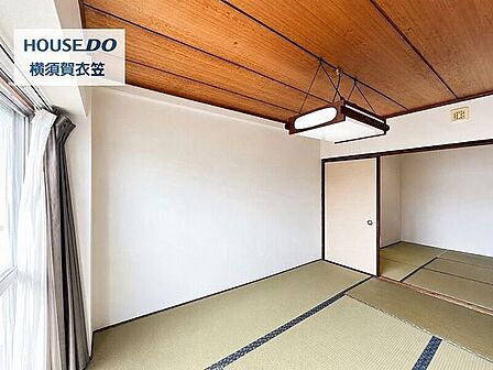 ※この画像はAIにて家具を消しております。